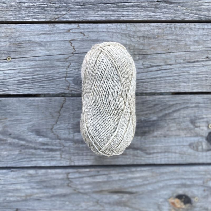 Bynesgarn - Hvitgrå