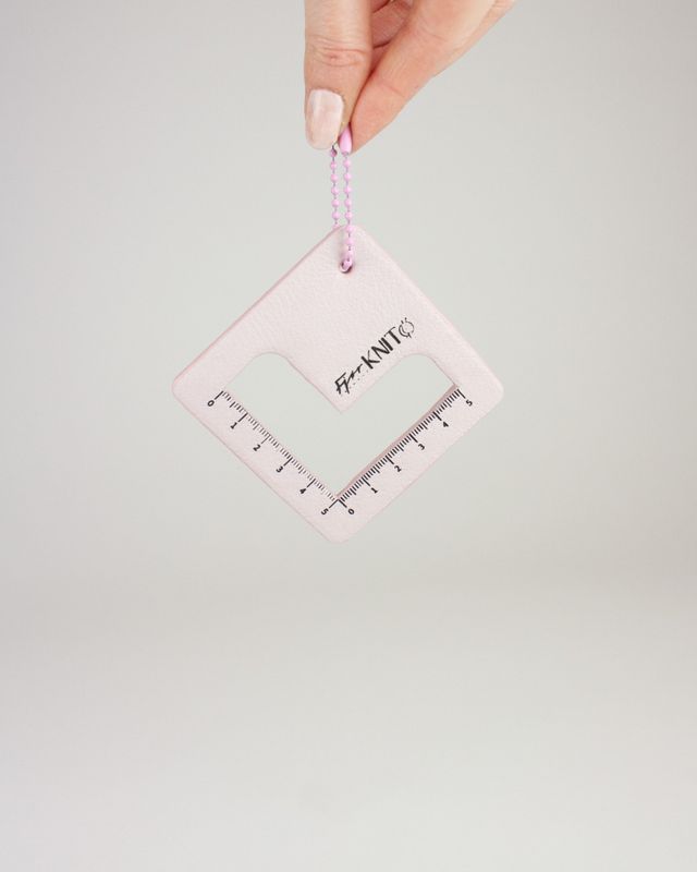 Fjør knit - Strikkefasthetsmåler