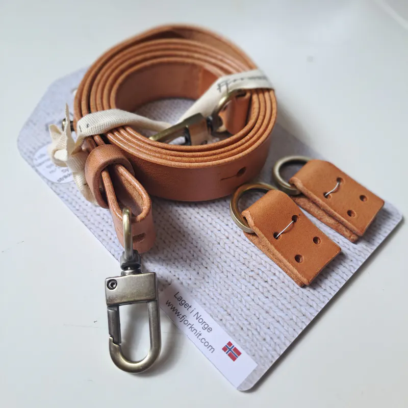 Fjør knit - Veskereim justerbar